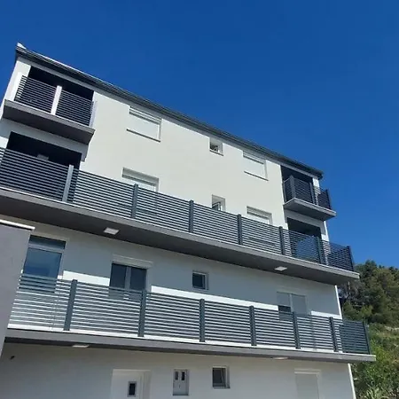 Nikola Apartamento Trogir