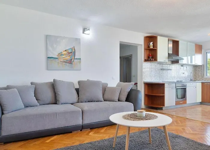 Apartament Nikola *